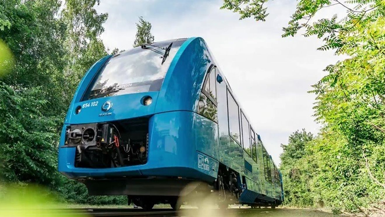 Trenuri cu Hidrogen în România : Guvernul aprobă achiziția a 12 trenuri cu hidrogen, investiție de peste un miliard de euro