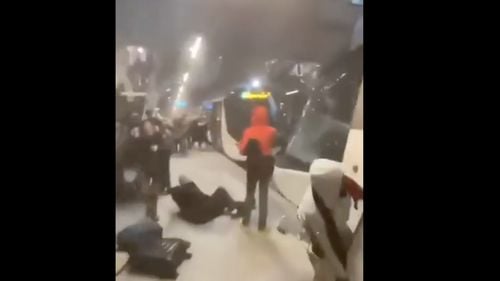 Două tramvaie s-au ciocnit la Strasbourg, pe ruta care duce la gara centrală / Zeci de persoane au fost rănite