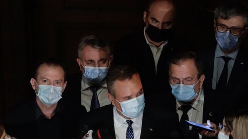 Culisele negocierilor. Lideri PNL: “Ne întoarcem acasă cu palma-n fund / Iar ne-au păcălit ăștia de la PSD”. Ciolacu, reproșuri pentru Alina Gorghiu: De ce n-ați desființat SIIJ, că aveți guvernarea de doi ani