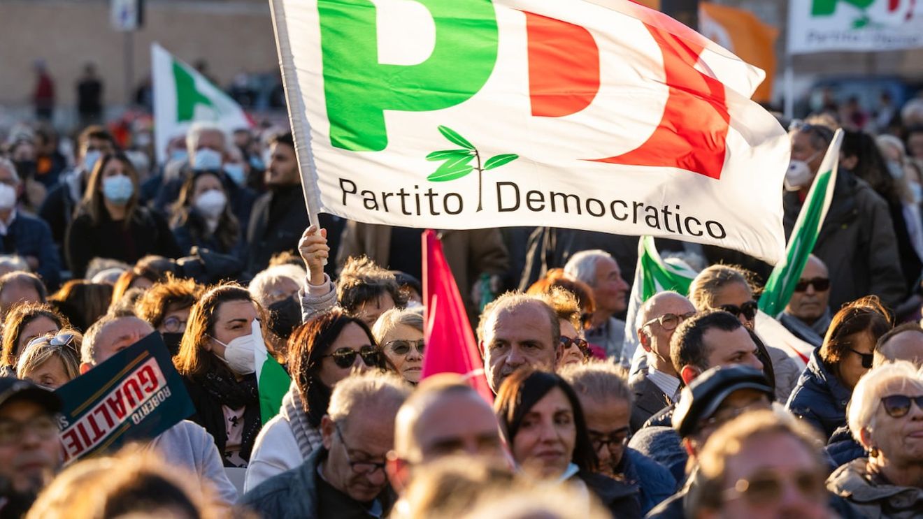 Alegeri locale în Italia: Primari noi în cele trei mari orașe - Roma, Torino și Trieste