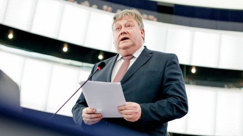 Scandalul Qatargate: Poliția belgiană a percheziționat biroul unui europarlamentar