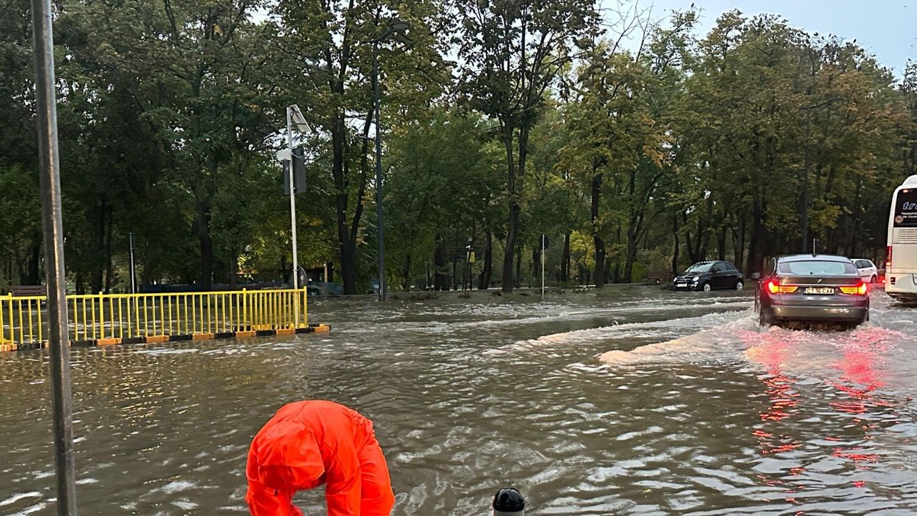 Apele Române: În judeţul Constanţa s-au înregistrat şi 174,5 litri pe metru pătrat de precipitații / Debitul Râului Casimcea a crescut de până la 1.500 de ori