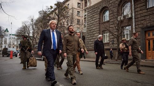 Londra anunță măsuri de sprijin pentru reconstrucția Ucrainei: "Redresarea Ucrainei după războiul de agresiune al Rusiei va fi un simbol al puterii democraţiei asupra autocraţiei"