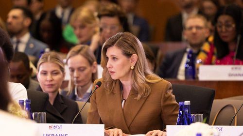 POLITICO: O anchetă de corupție, în spatele remanierii guvernamentale din Ucraina /  Volodimir Zelenski a anunțat schimbări în administrație