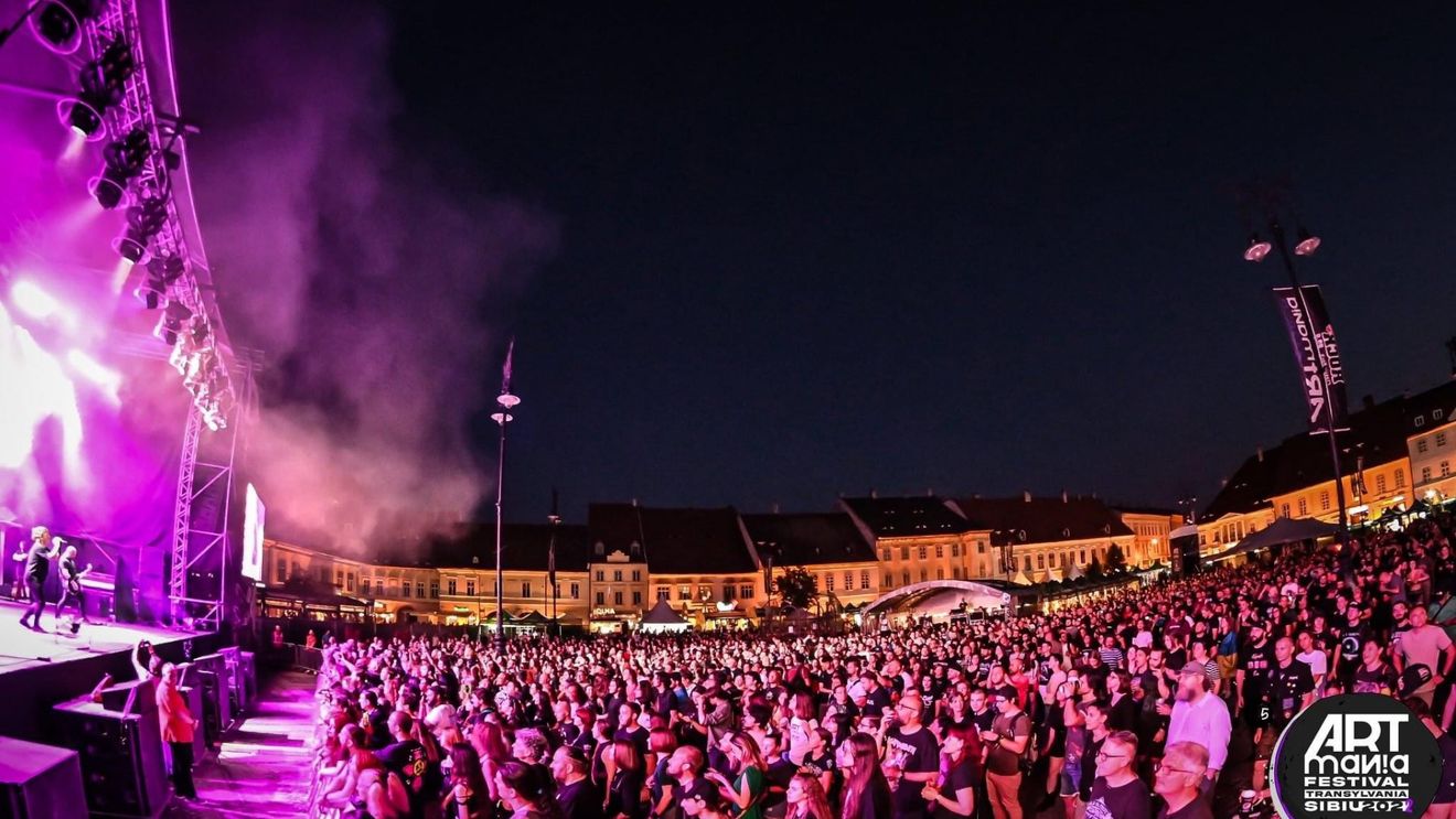 ARTmania: 20 de ani de rock în inima Sibiului / "Nu cred că am evoluat foarte mult ca societate" / Un dialog sincer despre muzică, public, politică, bani și cultură cu Codruța Vulcu, fondatoarea ARTmania (Parteneriat)