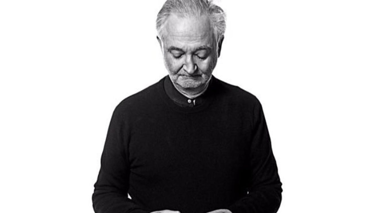 Fake news legat de prezicerea pandemiei pentru a reduce populația, atribuit lui Jacques Attali, distribuit masiv pe Facebook. Ce spune scriitorul și cum arată pasajele reale din cartea sa