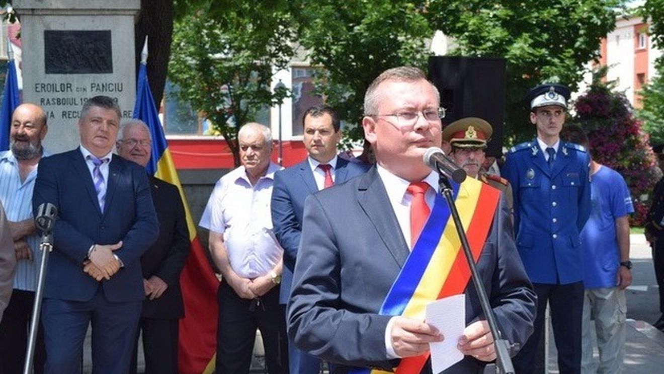 Primarul din Panciu, Iulian Nica, a fost reținut într-un dosar de corupție
