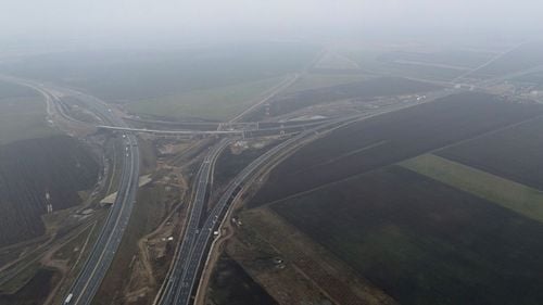 Circulația pe Autostrada A1 se va închide joi pentru 12 ore, în zona Sebeș. Motivul: lucrările la pasajul care face legătura cu A 10