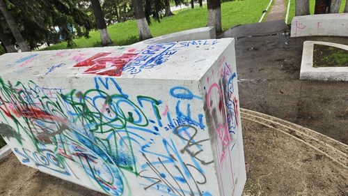 Primăria Miercurea-Ciuc a depus o plângere penală în cazul vandalizării monumentului din Cimitirul Eroilor
