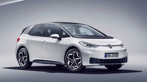 Volkswagen amână decizia privind locul în care va fi construită noua giga-fabrică de baterii pentru automobilele electrice 