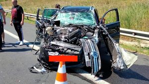 Accident pe A 1 între Sebeș și Sibiu / Din primele informații, există 3 victime