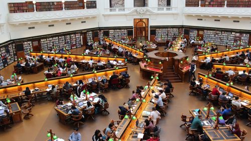 QS World University Rankings 2023: Nicio prezență românească în top 1000, în ultima ediție a reputatului clasament global. Doar Babeș Bolyai și Universitatea din București rămân în intervalul 1001-1200