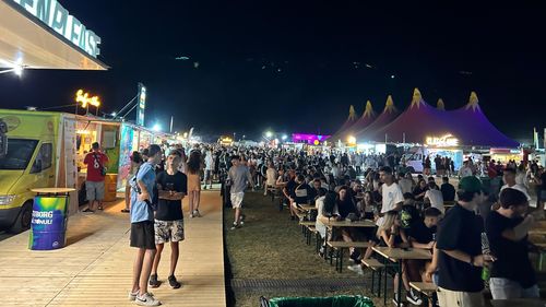 FOTO Cât te costă să mănânci și să bei la ”Beach, Please!”