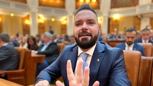 SURSE Fiul lui Cristian Popescu Piedone, șanse mari să fie susținut de PSD pentru funcția de primar la sectorul cinci / Sondajele interne îl indică drept favorit, tensiuni în partid