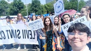 Reprezentant al Asociaţiei Elevilor: Susţinem în mod necondiţionat profesorii şi considerăm că greva lor este una legitimă / Dacă greva nu se încheie săptămâna aceasta sigur vor fi amânate examenele din punctul meu de vedere