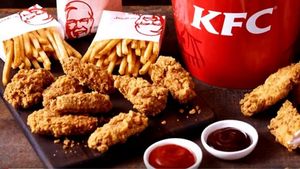 KFC, postare neinspirată pe facebook: „Ia ziceți, netrebnici mici, cum v-a fost prima zi de muncă?” Reacțiile n-au întârziat: „Deci contul KFC e ținut de un cartof prăjit”; „Netrebnicii ăștia mici te-au făcut pe tine mare”