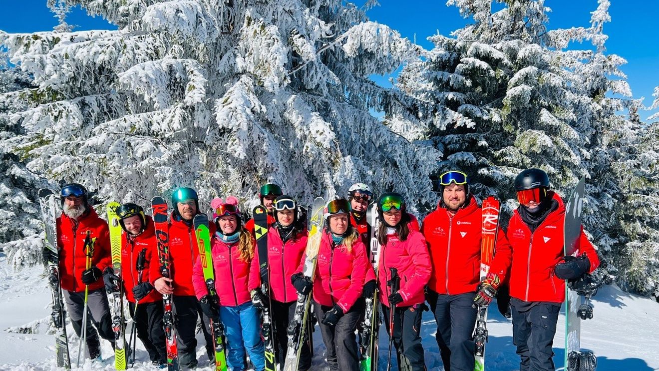 Cum ajută tehnologia pe munte, de la hartă și busolă pe munte, la soluții inteligente pe telefon. Daniel Ignătescu, Mountain Adventure: Folosim tehnologia de la planificare până la implementare. Ne bazăm pe tehnologie