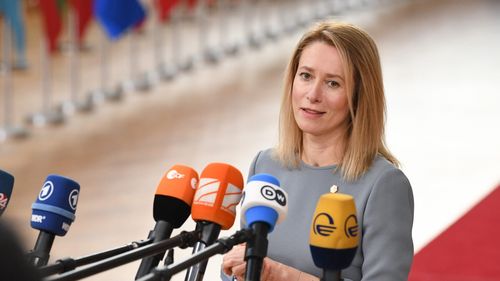 Şefa diplomaţiei europene îl transmite lui Trump că UE nu poate duce singură povara războiului în Ucraina
