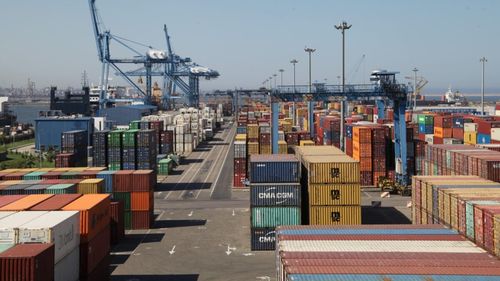 China va menţine un "control strict" asupra exportului de produse cu dublă utilizare, civilă şi militară