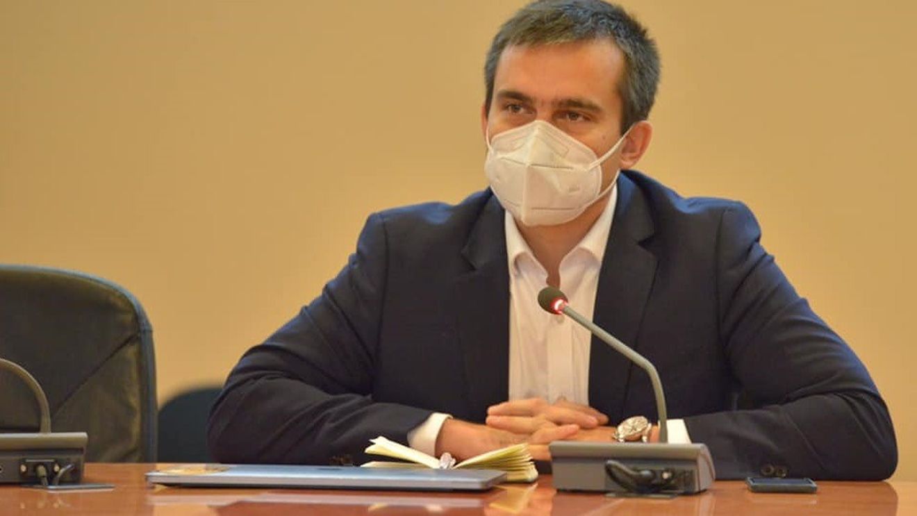 Primarul Brașovului, Allen Coliban, consiliat de socrul lui Marian Godină la reformarea Poliției Locale