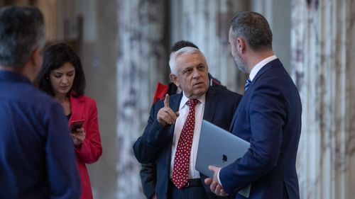 Deputat PNL, atac la ministrul Petre Daea: ”Incompetența ministrului Agriculturii, social-democratul Petrea Daea, face noi victime, de această dată printre tinerii fermieri” / ”Sper că domnul ministru Daea nu vrea ca agricultura României să rămână doar pe mâna celor care au vârsta lui”