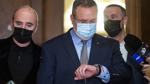 Europa Liberă: Generalul pe care l-ar fi plagiat premierul Ciucă: ”Nu e bine că s-a întâmplat, asta e clar. Că e neglijență, că a făcut-o cu bună știință, e greu de spus acum/ Putea să fie și el mai atent, era băiat deștept, presupun că e și acum”