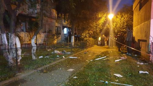 Explozie într-un apartament din București, un bărbat de 68 de ani a fost internat cu arsuri