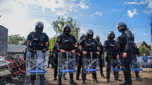 Axa Constanța, Sărulești, Sintești, Strehaia, până în graniță cu Serbia - principala rețea de import a deșeurilor ilegale. Octavian Berceanu: „Sunt bani mulți care în loc să se rostogolească la vedere, sunt înmormântați în economia neagră”