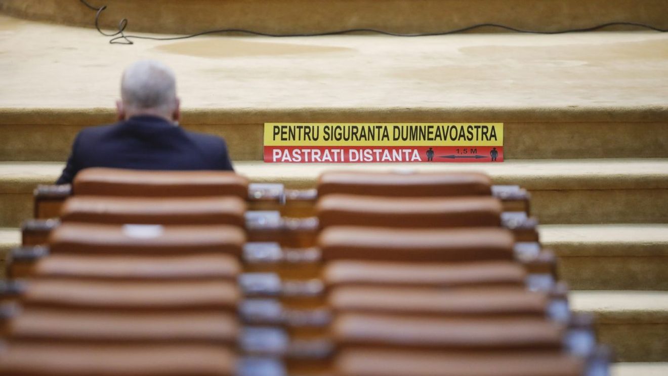 Parlamentul se reunește astăzi pentru a încuviința starea de alertă