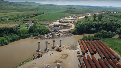 SURSE: Grecii de la Aktor au blocat conturile CNAIR. Cer să le fie plătite despăgubiri de 146 mil. lei pentru un contract de reabilitare de DN încheiat în 2011