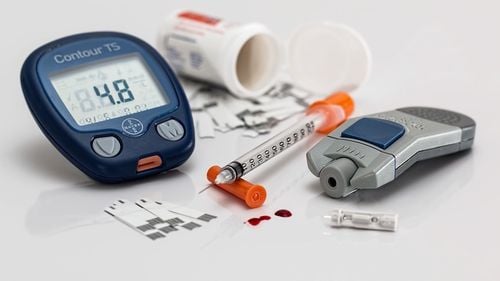 Statul California a dat în judecată marii producători de insulină din SUA, pentru preţurile artificial de mari ale medicamentelor / Aproximativ 8,4 milioane de americani depind de insulină