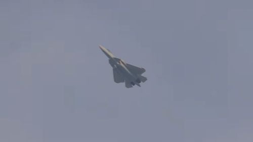 VIDEO Rusia şi-a dezvăluit noul avion de vânătoare invizibil de generația a cincea Su-57