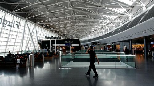 Spaţiul aerian elveţian „este închis până la noi ordine” din cauza unei defecţiuni informatice