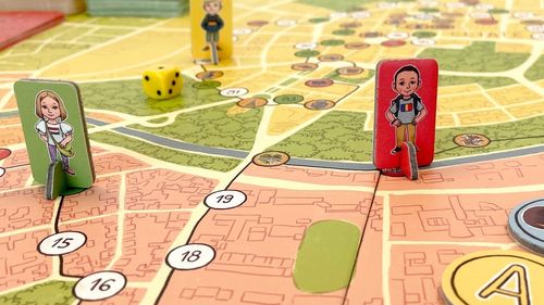 Se lansează primul boardgame despre orașul Timișoara  / ”Prima cutie este despre cartierul Cetate, centru istoric și principal pol de atracție turistică al orașului”