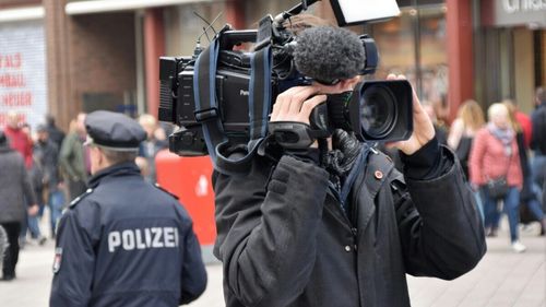 Un bărbat cu un topor și un "dispozitiv incendiar" a fost împușcat de poliție în Hamburg, înainte de meciul Polonia-Olanda la EURO 2024