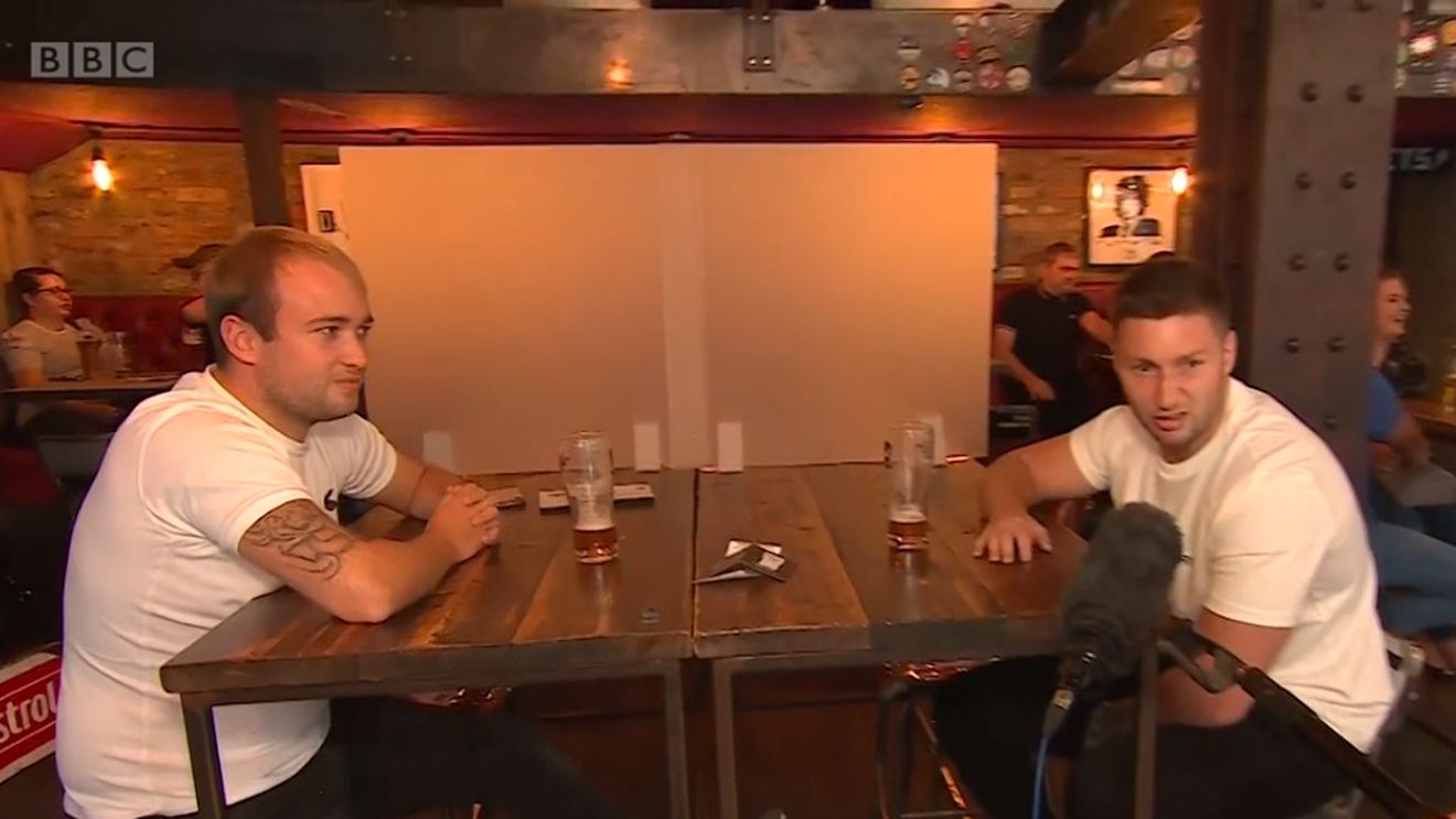 VIDEO Prima noapte liberă în pub-urile englezești după 3 luni de izolare în pandemia COVID-19