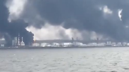 Cumpărătorii de petrol rusesc au fost avertizați cu privire la o posibilă situație de forță majoră din cauza atacurilor cu drone din regiunea Leningrad / Cel puțin 40% din capacitatea de export de petrol a Rusiei a fost suspendată