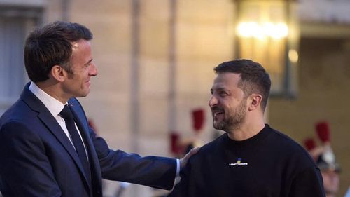 Emmanuel Macron îl primeşte luni pe Volodimir Zelenski / Vizita, în timp ce negocierile cu Putin sunt în impas