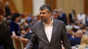 Marcel Ciolacu și Teodor Meleșcanu vor contesta la CCR adoptarea bugetului fără dezbatere parlamentară / Ciolacu: De la Ceaușescu, România nu a mai cunoscut așa ceva. Orban va intra în istorie ca singurul prim-ministru care și-a permis să facă așa ceva