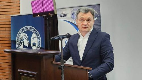 Fostul premier al Moldovei Dorin Recean, la Constanța: “Rușii exportă două lucruri cel mai bine: Energia și corupția” / La dezbaterea despre strategia UE la Marea Neagră a participat și consilierul prezidențial Valentin Naumescu