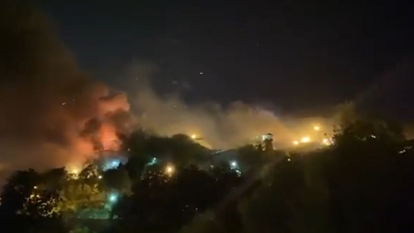 UPDATE VIDEO Teheran: Focuri de armă și fum în închisoarea Evin
