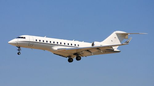 BoardingPass: Președintele Nicușor Dan a plecat în SUA cu un avion închiriat de la Țiriac Air