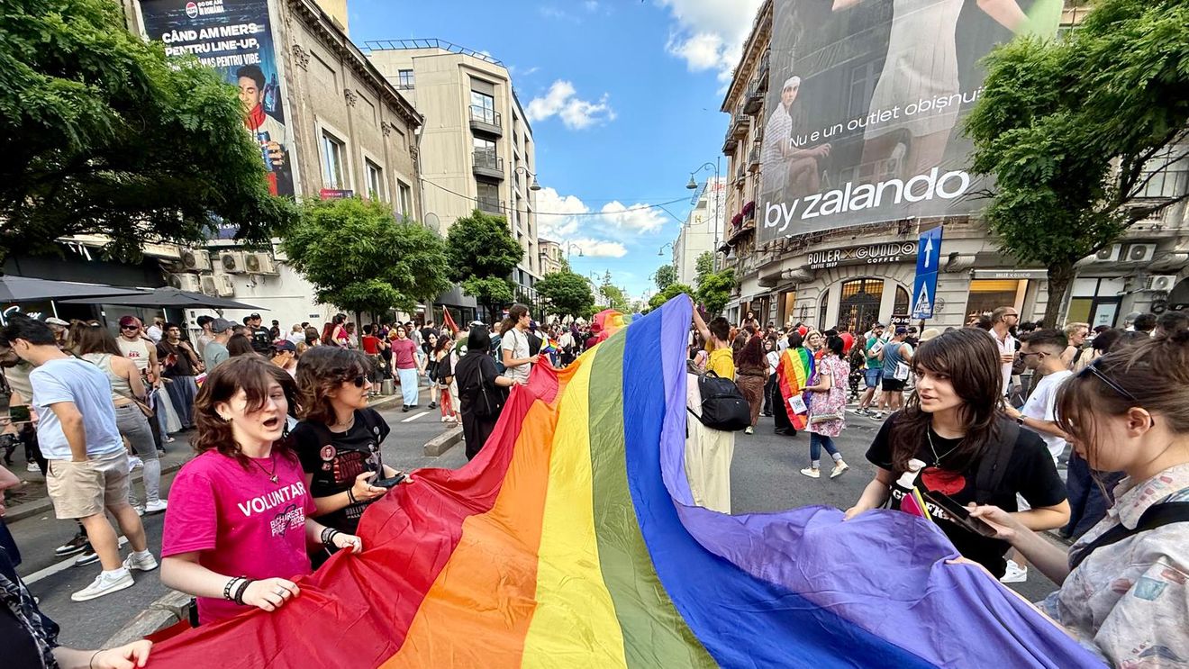 Organizatorii Pride-ului din Oradea au propus peste 100 de trasee posibile, pentru ca autoritățile locale să nu le poată restricționa marșul
