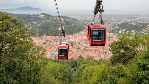 Simbolurile Brașovului prind din nou viață, Telecabina Tâmpa și Restaurantul Panoramic se redeschid