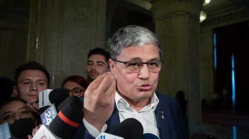 Boloş: Acest buget este cu adevărat unul modern, structurat pe priorităţile şi nevoile actuale / S-au pierdut nopţi şi zile pentru realizarea lui / Creştere economică de 3,4%