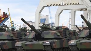 Armata americană dezvăluie detalii ale defilării militare de ziua de naştere a lui Trump, la 14 iunie / 28 de tancuri de tip M1A1 Abrams vor defilla pe străzi / Armata a anunţat că plăci de metal vor proteja drumurile