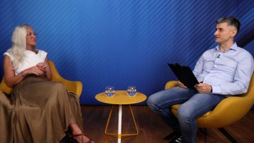 VIDEO INTERVIU cu Ioana Ceaușu, The Entrepreneurship Academy, universitatea în care a apărut Flip.ro / Studenții trebuie încă din primul an să facă profit din activitate antreprenorială / Folosirea AI-ului de către studenți este permisă, dar într-un mod transparent