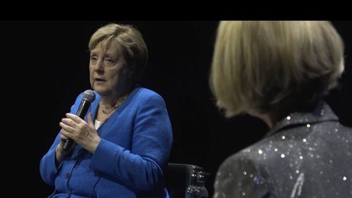 Angela Merkel susține că este „o feministă” și salută evoluția societății în sensul egalității dintre femei și bărbați