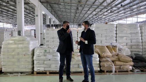 Marcel Ciolacu: Anul trecut, Orban se lăuda peste tot cum va produce România echipamente de protecție. Ce s-a ales din aceste promisiuni? Nimic