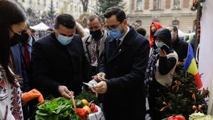 Surse: ministrul Adrian Chesnoiu va demisiona din funcție după ce DNA a deschis un dosar penal de abuz în serviciu